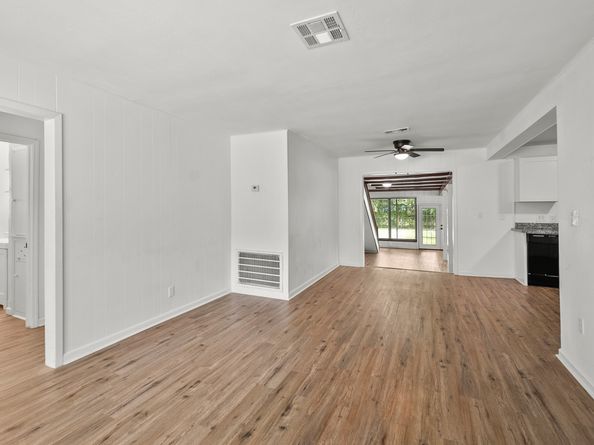 8327 Bonner Drive, Houston TX 77017