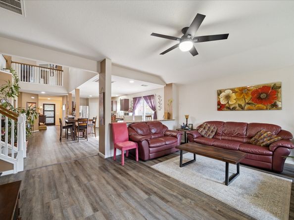 4743 Pin Oak Creek Lane, Kingwood TX 77345