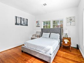5217 Claremont Street, Houston TX 77023