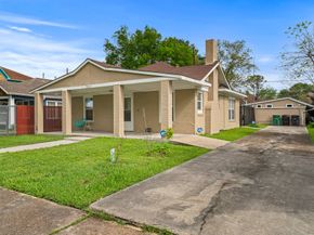 5217 Claremont Street, Houston TX 77023