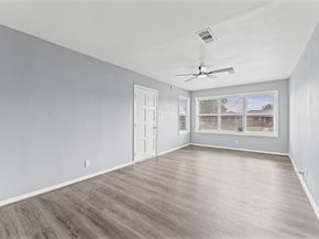 706 Redondo Drive, Houston TX 77015