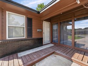 706 Redondo Drive, Houston TX 77015