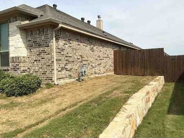 640 Steerman Court, Saginaw TX 76179