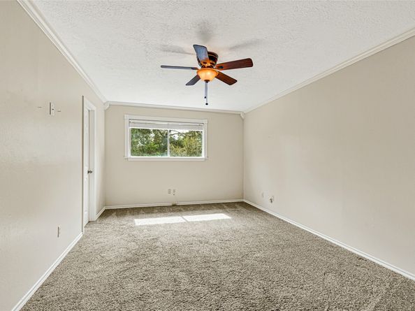 402 Jeremy Court, Spring TX 77386