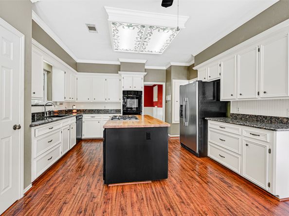 402 Jeremy Court, Spring TX 77386