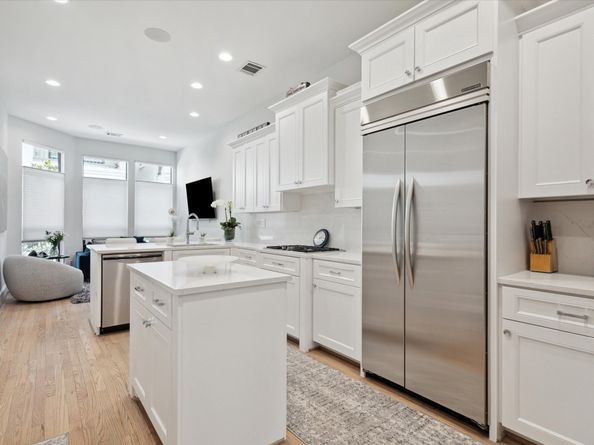 2911 Mid Lane, Houston TX 77027