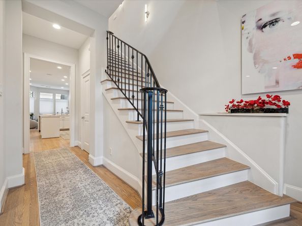 2911 Mid Lane, Houston TX 77027