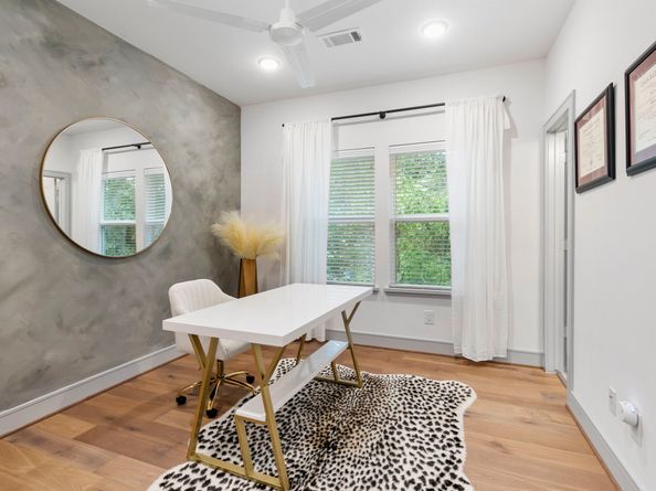 846 Wakefield Drive B, Houston TX 77018