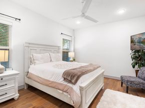 846 Wakefield Drive B, Houston TX 77018