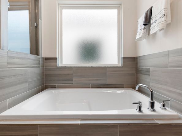 846 Wakefield Drive B, Houston TX 77018