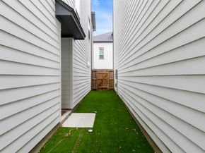 846 Wakefield Drive B, Houston TX 77018