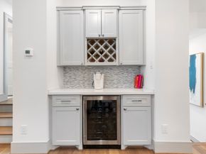 846 Wakefield Drive B, Houston TX 77018