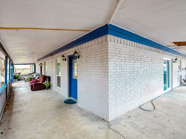 2119 Barr Street, Houston TX 77080