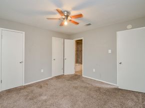 2119 Barr Street, Houston TX 77080