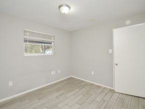 2119 Barr Street, Houston TX 77080