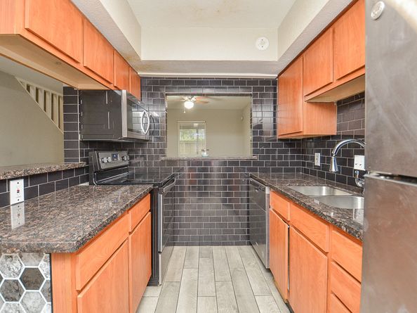 2119 Barr Street, Houston TX 77080