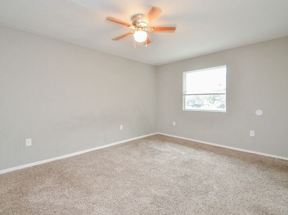 2119 Barr Street, Houston TX 77080