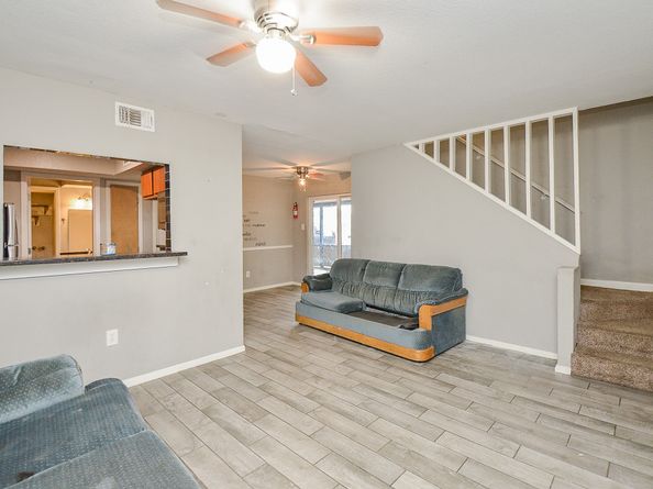 2119 Barr Street, Houston TX 77080