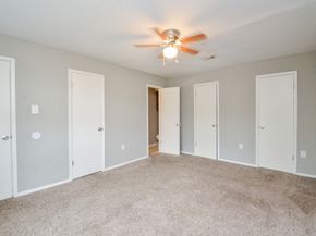 2119 Barr Street, Houston TX 77080