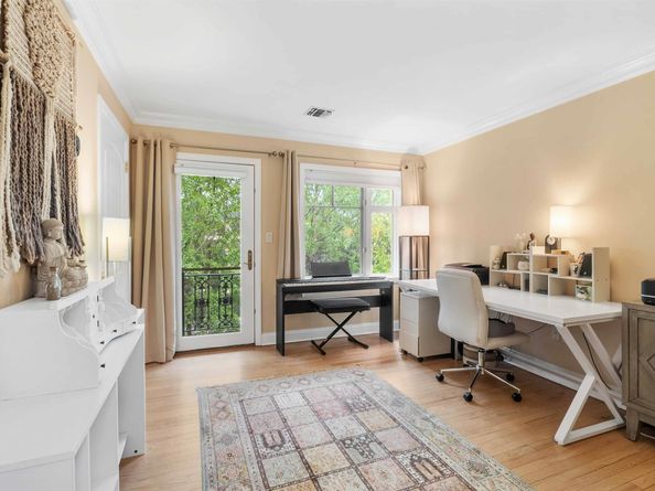 103 Hudson Cove, Edgewater NJ 07020