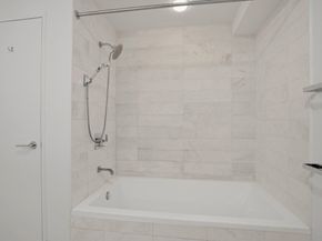 77 Hudson St 2002, Jersey City NJ 07302