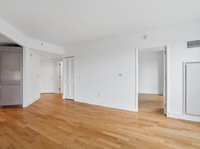 77 Hudson St 2002, Jersey City NJ 07302