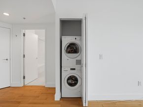 77 Hudson St 2002, Jersey City NJ 07302