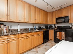 354 3rd St 3, Jersey City NJ 07302