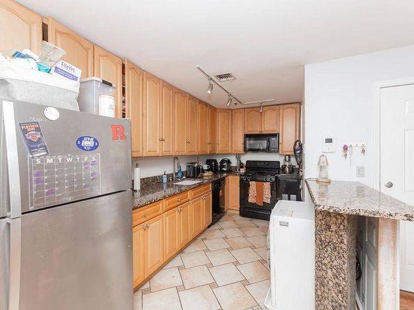 354 3rd St 3, Jersey City NJ 07302