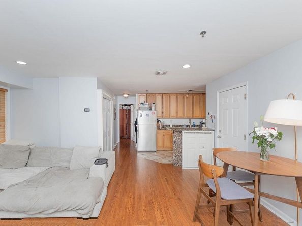 354 3rd St 3, Jersey City NJ 07302