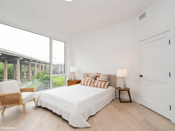 425 3rd St 402, Jersey City NJ 07302