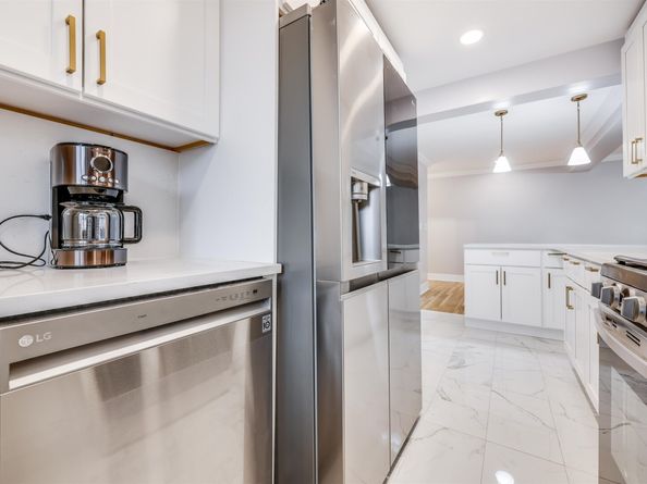 70 West 32nd St 3A, Bayonne NJ 07002