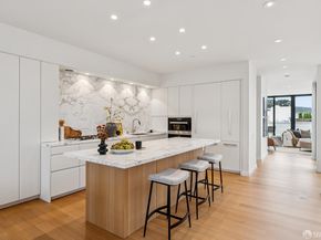3307 Broderick Street, San Francisco CA 94123