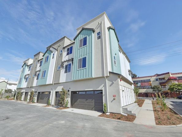 5193 Blossom Circle, Richmond CA 94804