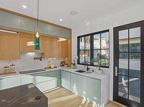 3021 Bateman Street, Berkeley CA 94705