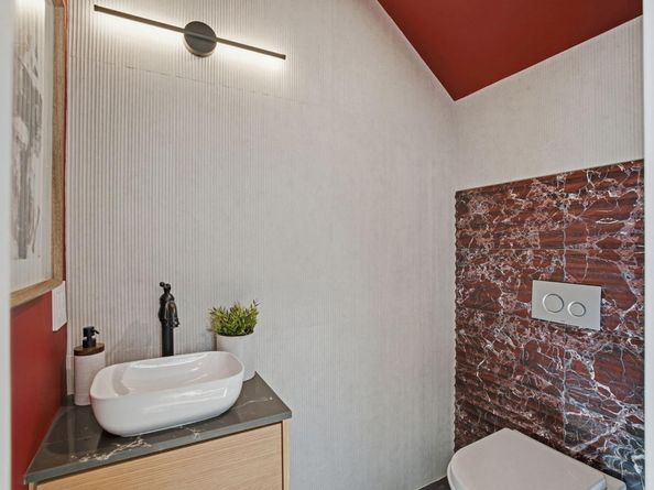 3021 Bateman Street, Berkeley CA 94705