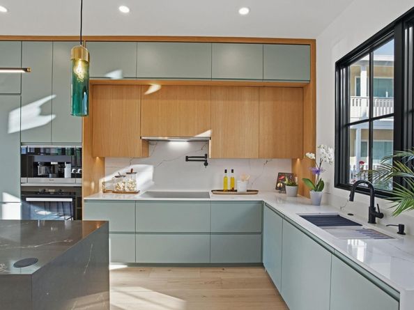 3021 Bateman Street, Berkeley CA 94705