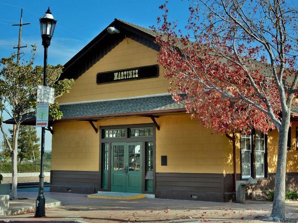 677 Center Avenue, Martinez CA 94553
