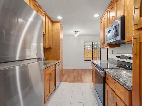 677 Center Avenue, Martinez CA 94553